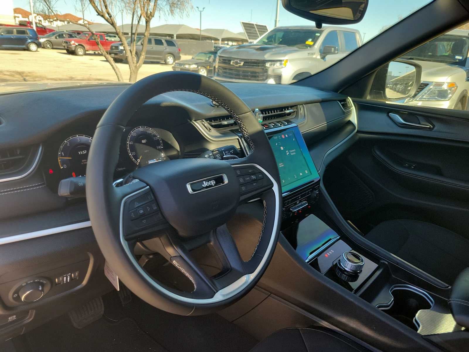 2024 Jeep Grand Cherokee Laredo X