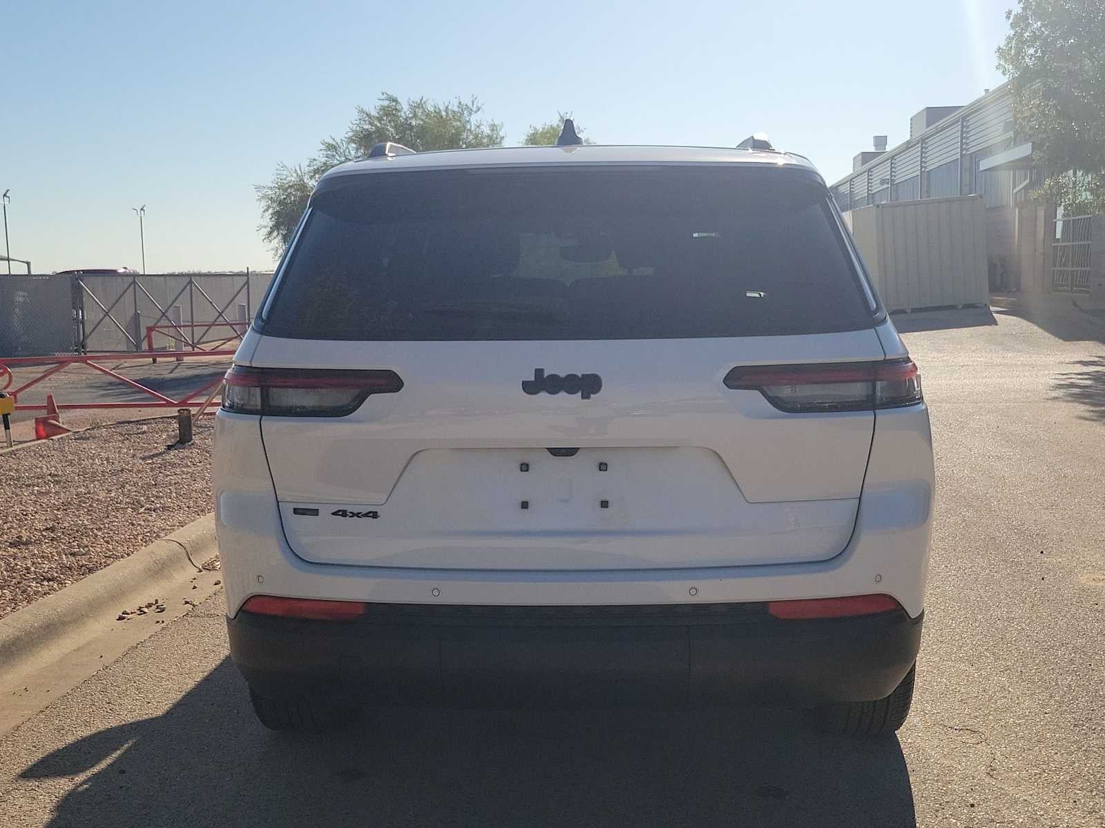 2023 Jeep Grand Cherokee L Altitude