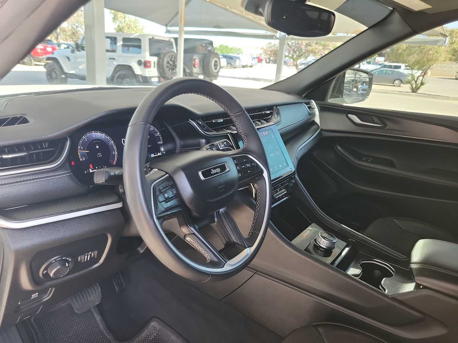 2024 Jeep Grand Cherokee L Altitude