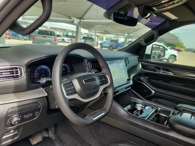 2022 Jeep Wagoneer Series II