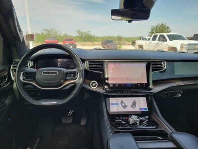 2023 Jeep Grand Wagoneer Series II