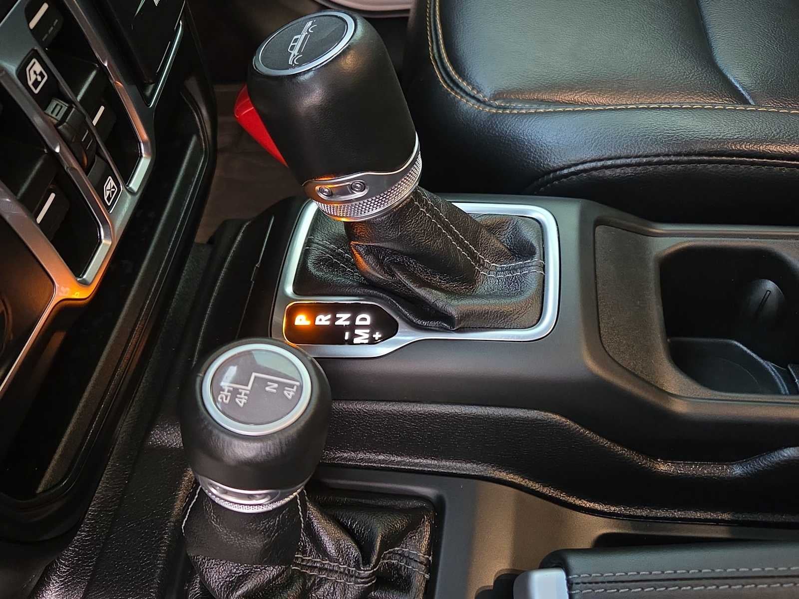 2025 Jeep Gladiator High Tide