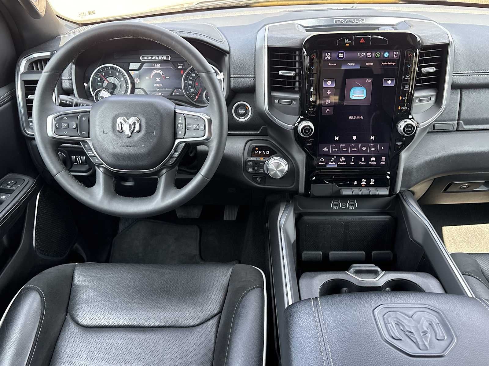 2025 RAM 1500 Laramie