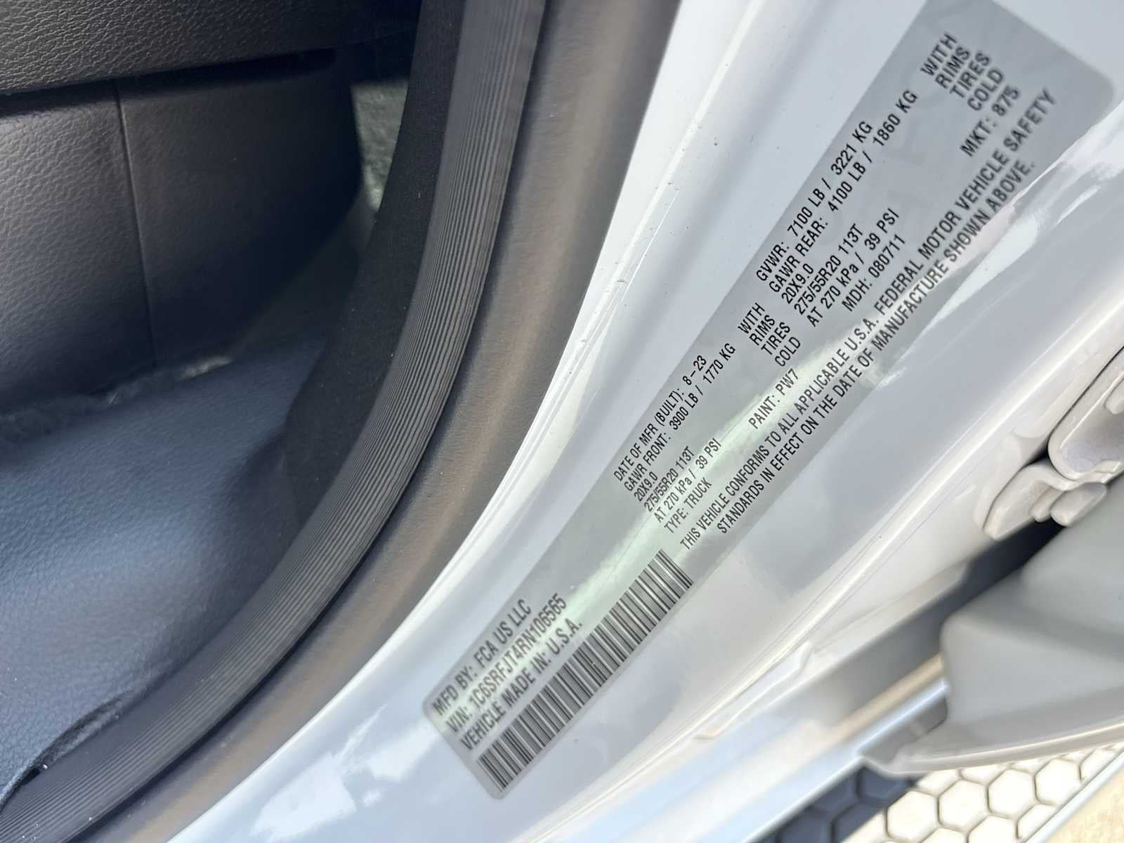 2024 RAM 1500 Laramie