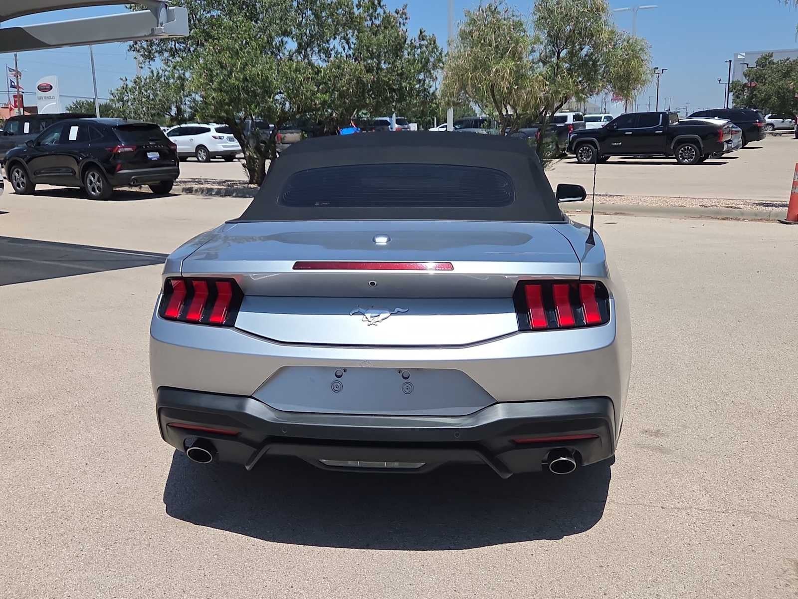 2024 Ford Mustang EcoBoost