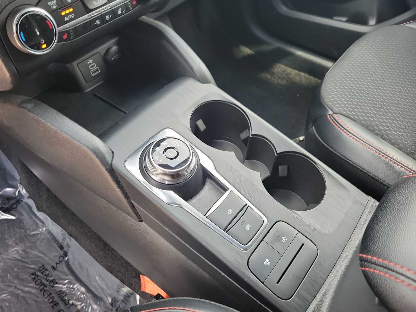 2025 Ford Escape ST-Line Select