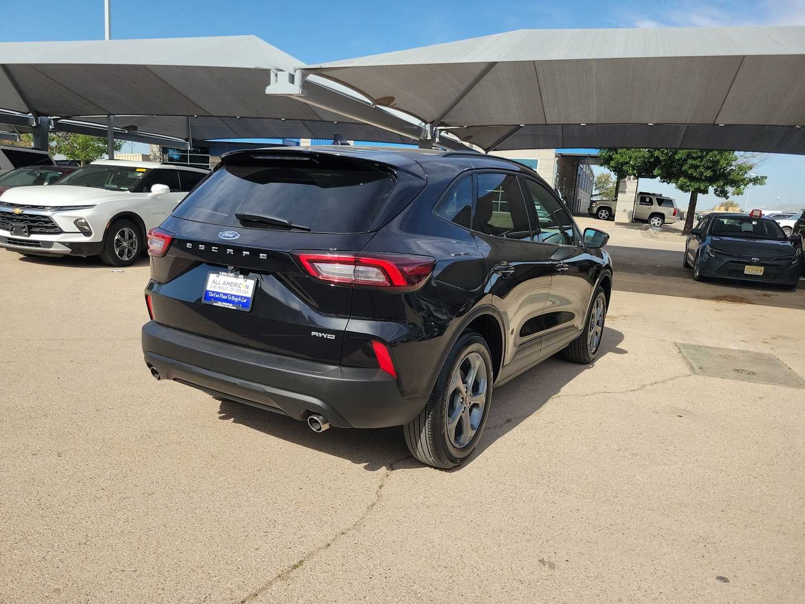 2025 Ford Escape ST-Line Select