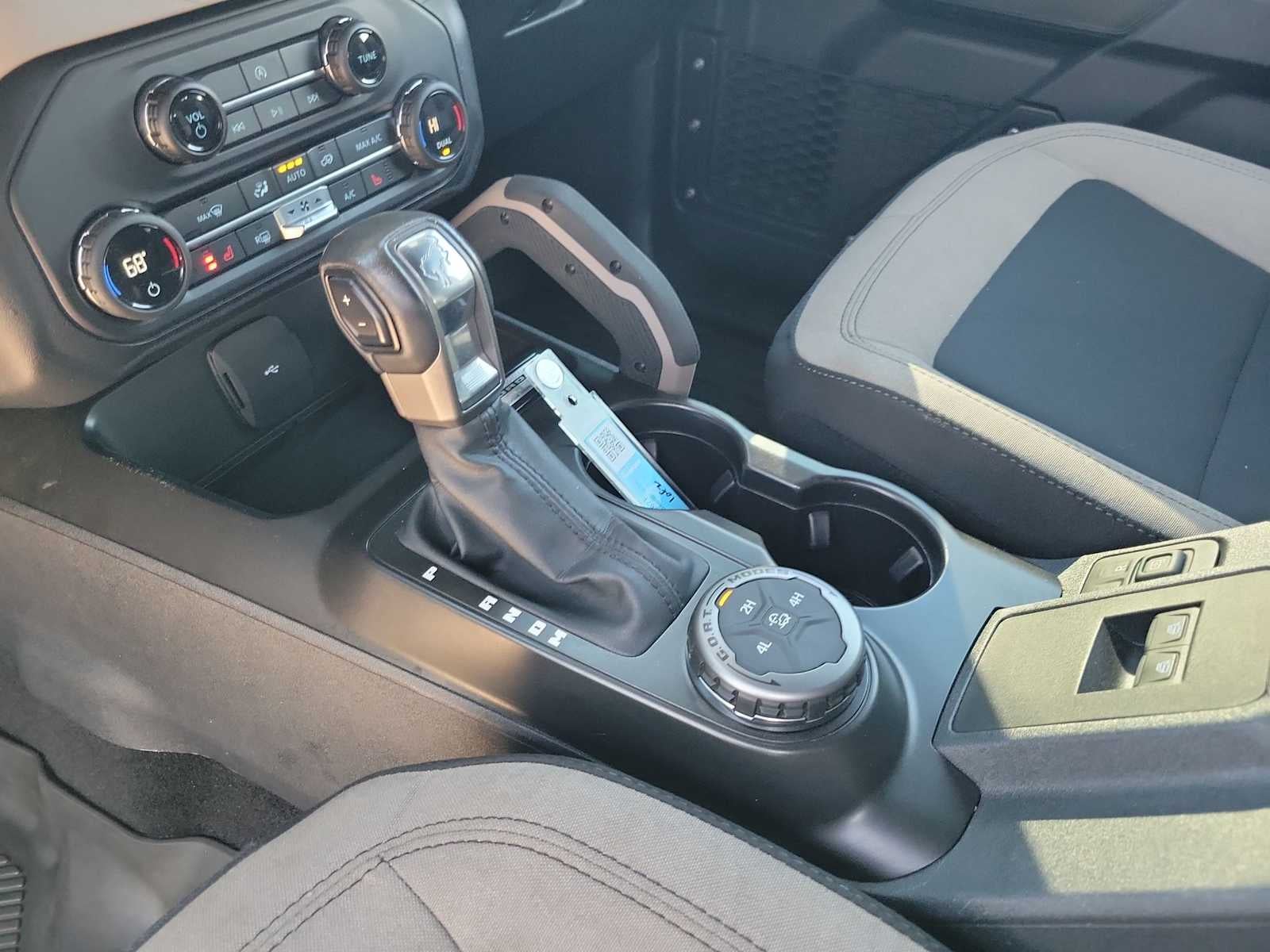 2023 Ford Bronco Base