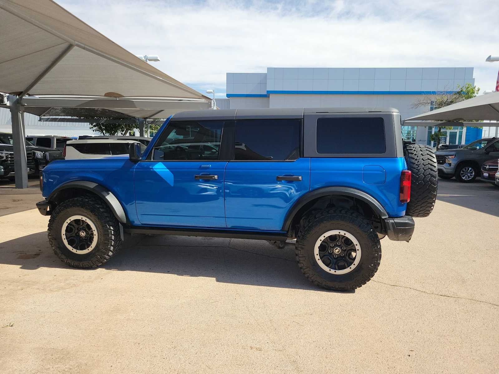 2023 Ford Bronco Base