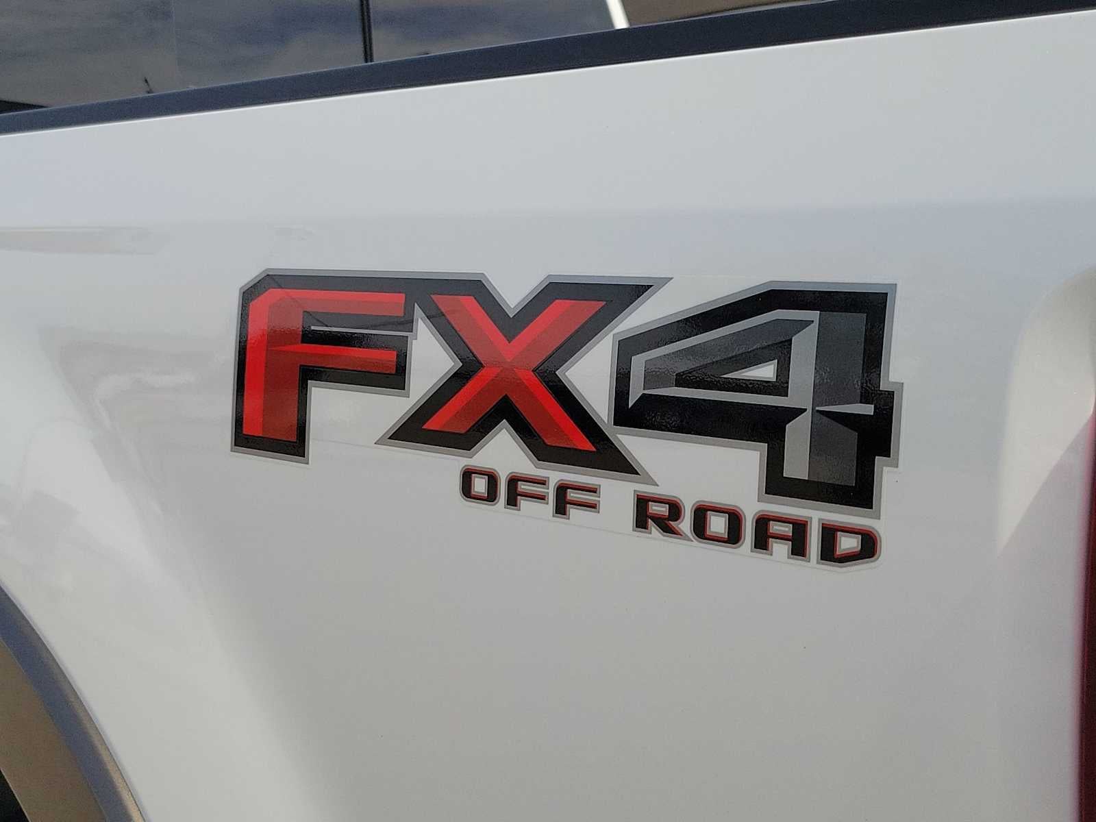 2017 Ford Super Duty F-250 SRW Lariat