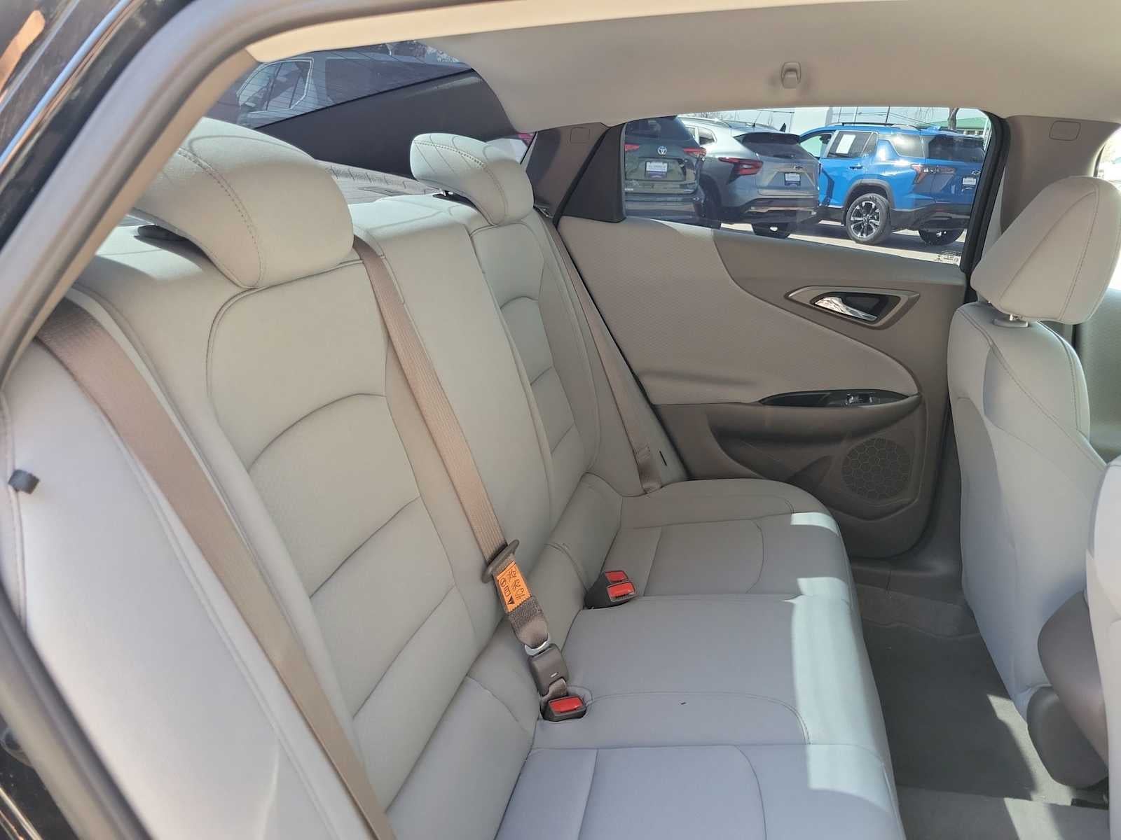 2025 Chevrolet Malibu LS