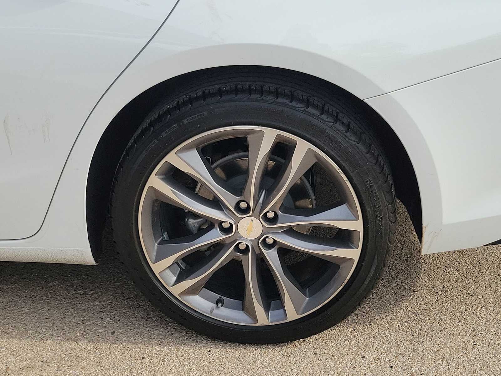 2024 Chevrolet Malibu 2LT