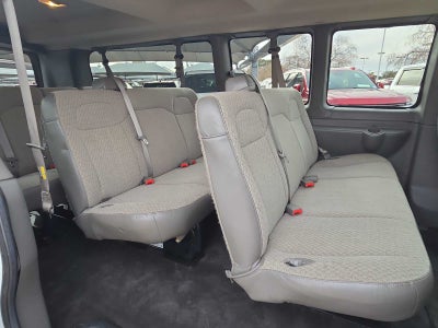 2017 Chevrolet Express Passenger 3500 LT