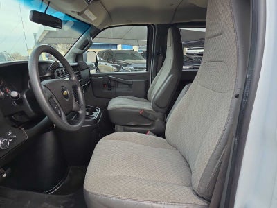 2017 Chevrolet Express Passenger 3500 LT