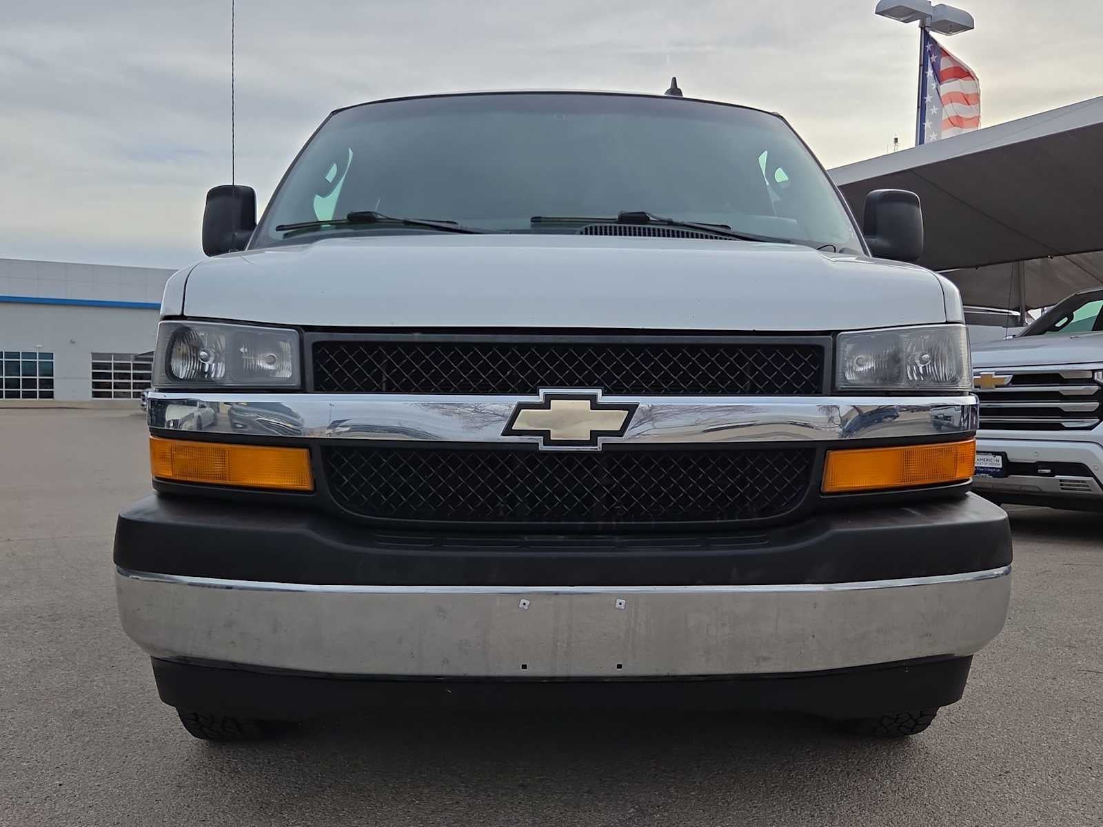 2017 Chevrolet Express Passenger 3500 LT