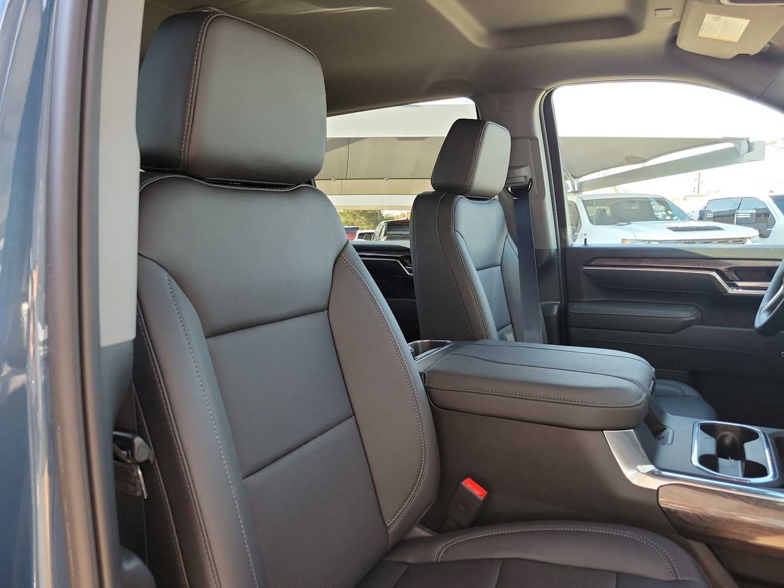 2025 Chevrolet Silverado 3500 HD LTZ