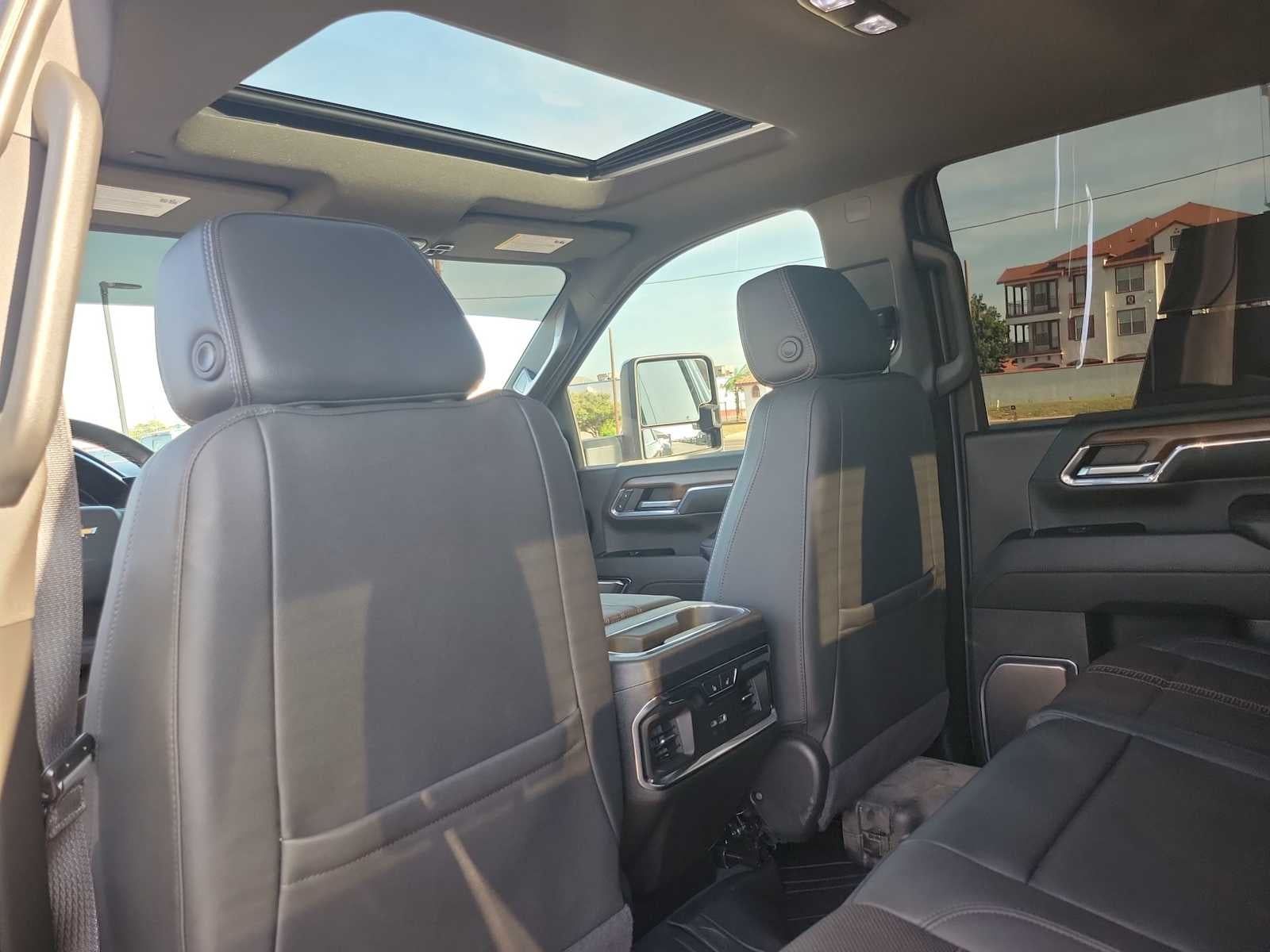 2024 Chevrolet Silverado 3500 HD High Country DRW