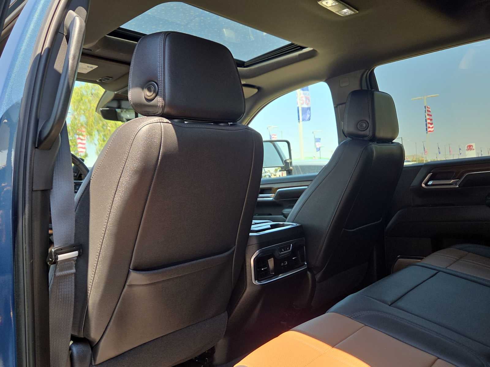 2024 Chevrolet Silverado 3500 HD High Country DRW