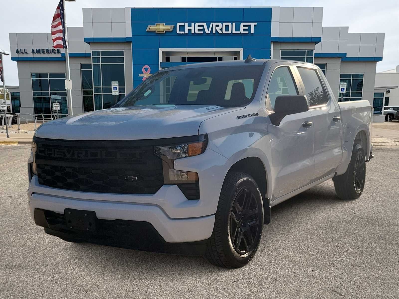2024 Chevrolet Silverado 1500 Custom