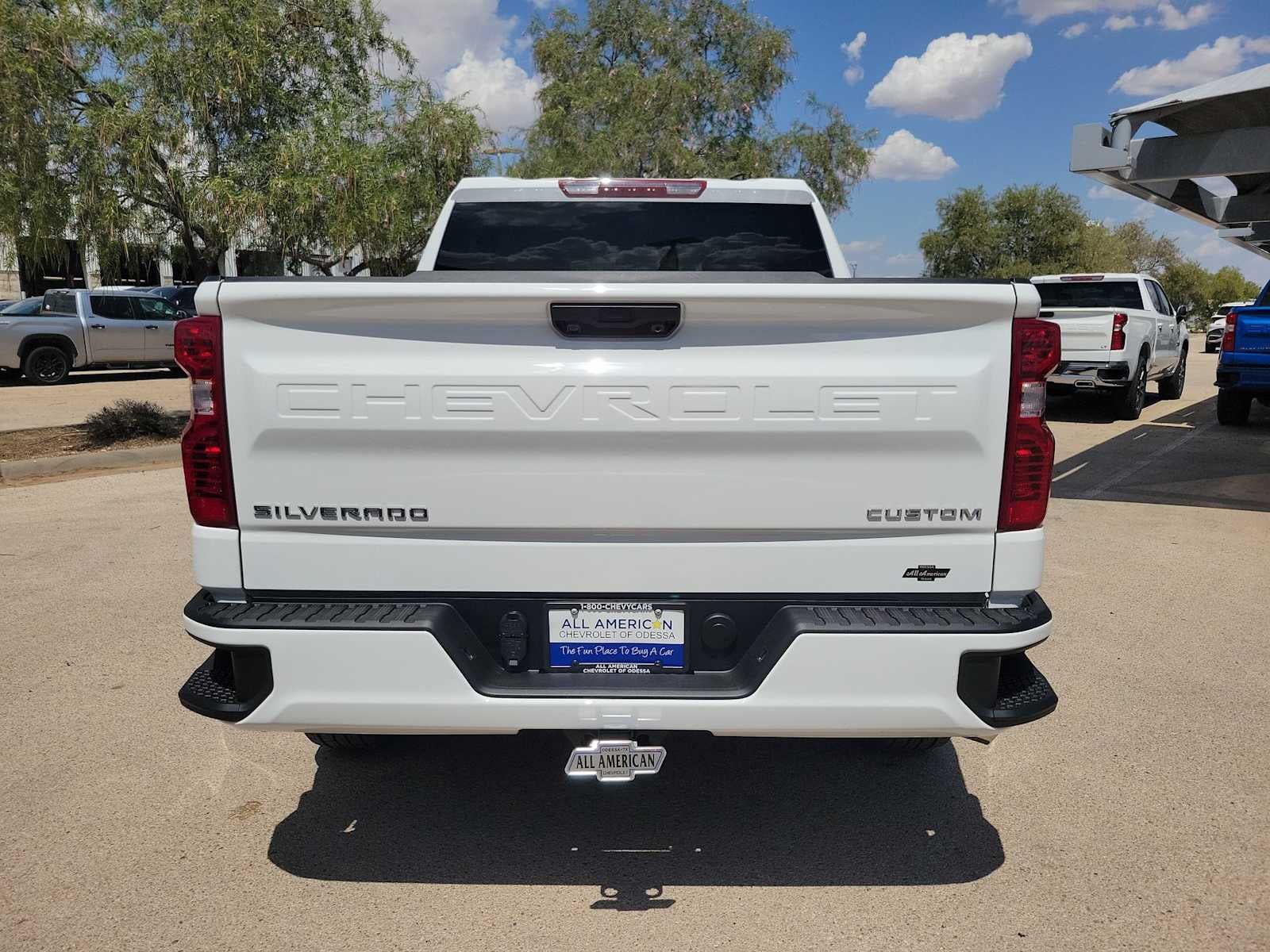 2026 Chevrolet Silverado 1500 Custom