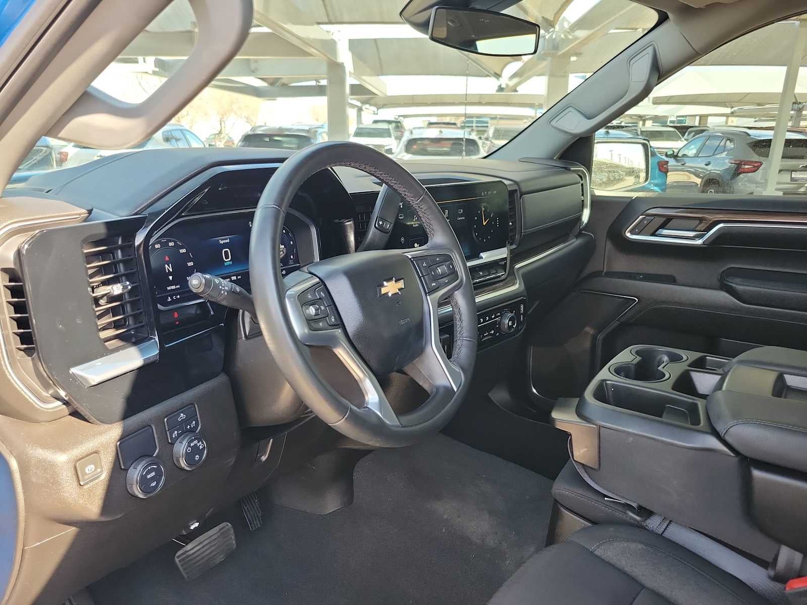 2024 Chevrolet Silverado 1500 LT