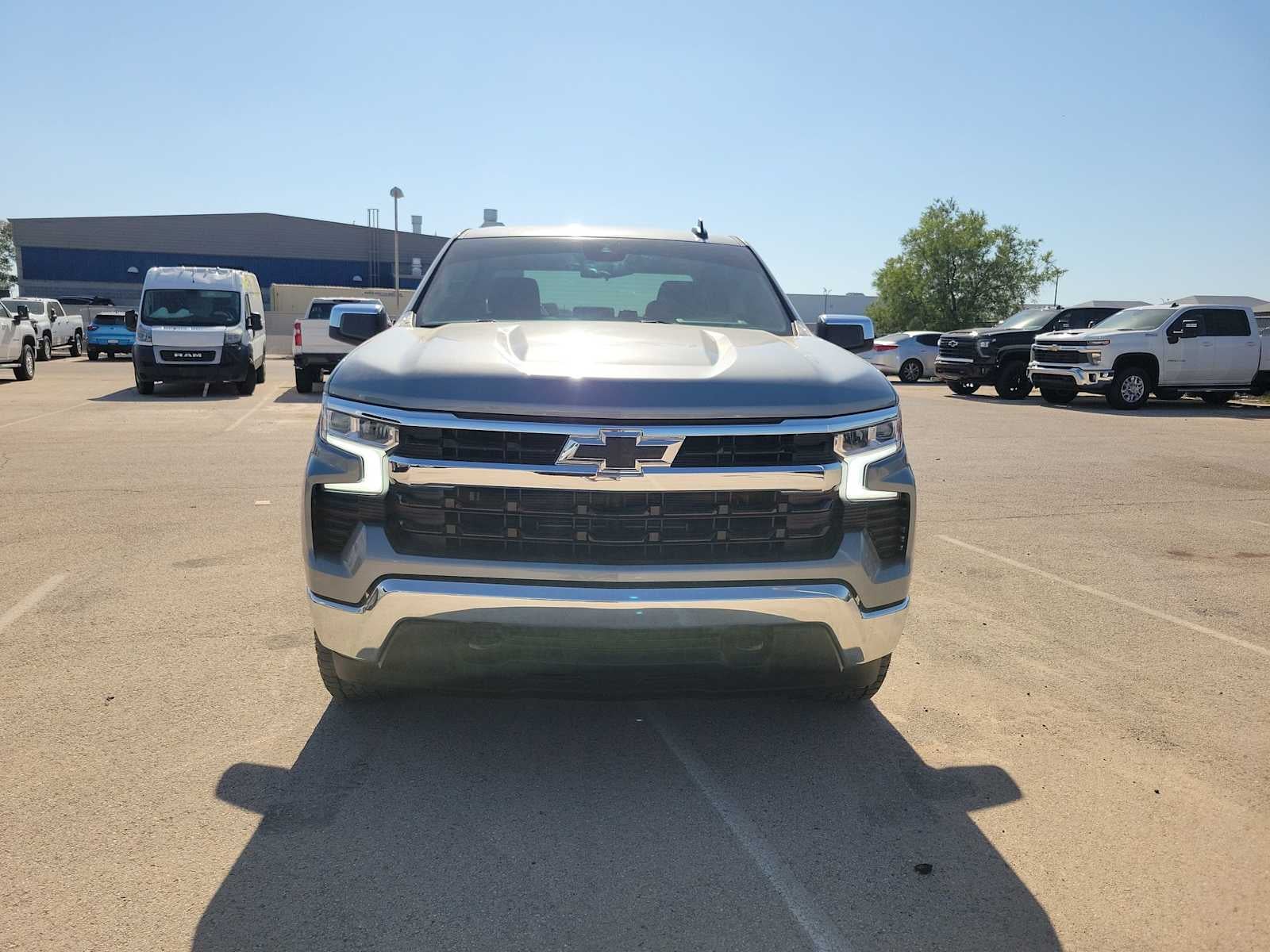 2023 Chevrolet Silverado 1500 LT (2FL)