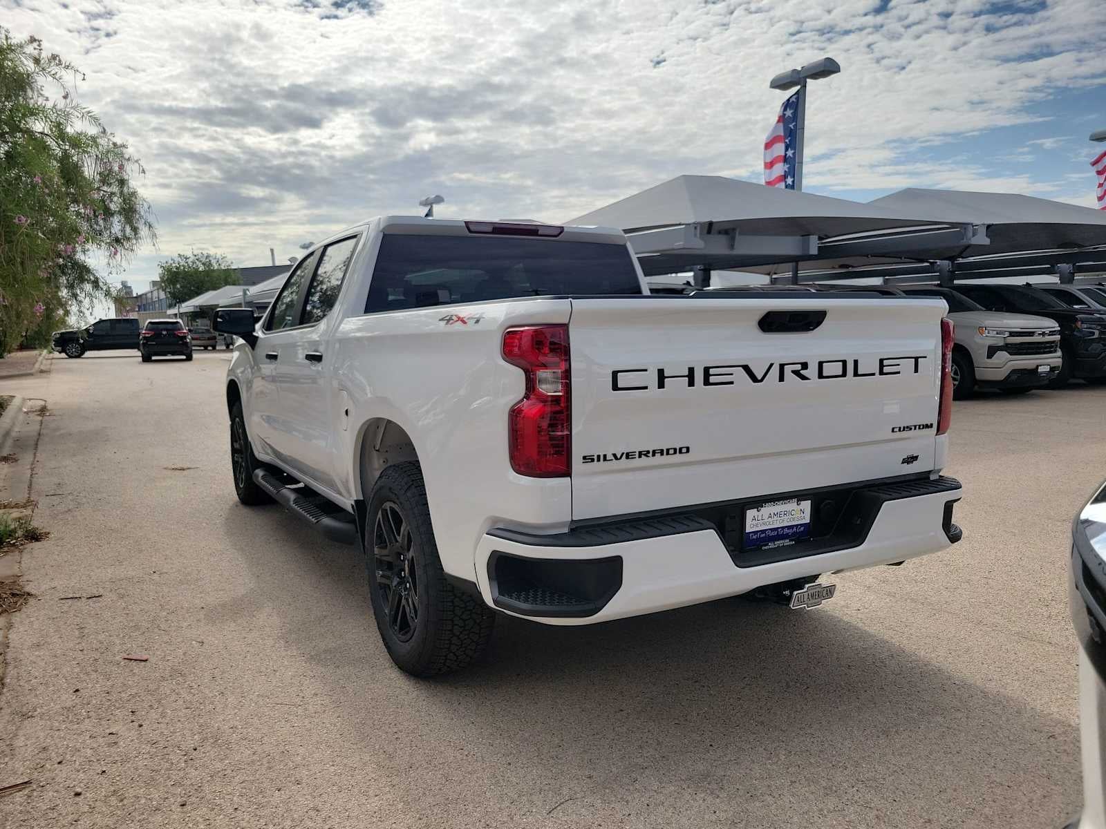 2026 Chevrolet Silverado 1500 Custom
