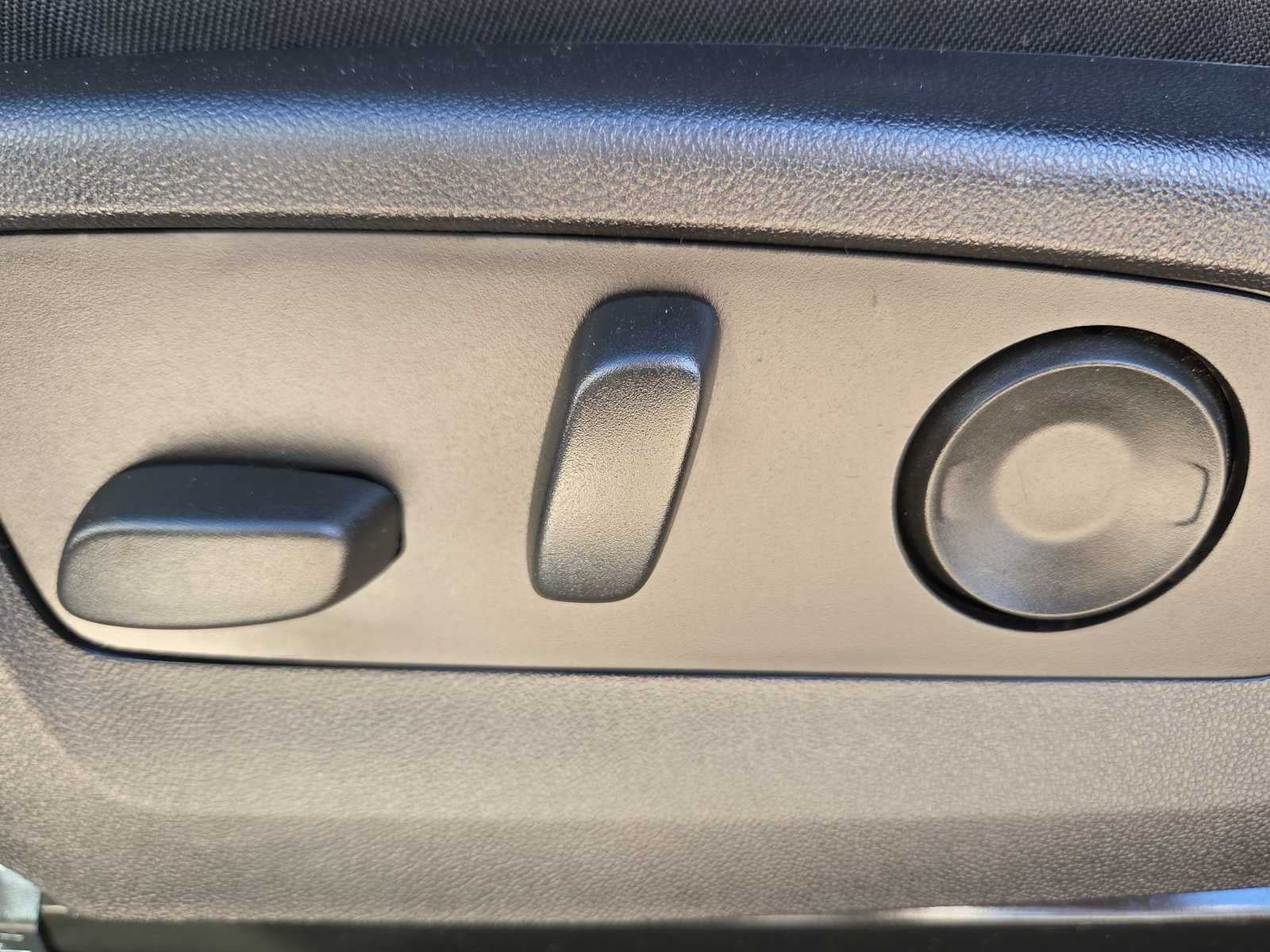 2024 Chevrolet Colorado WT