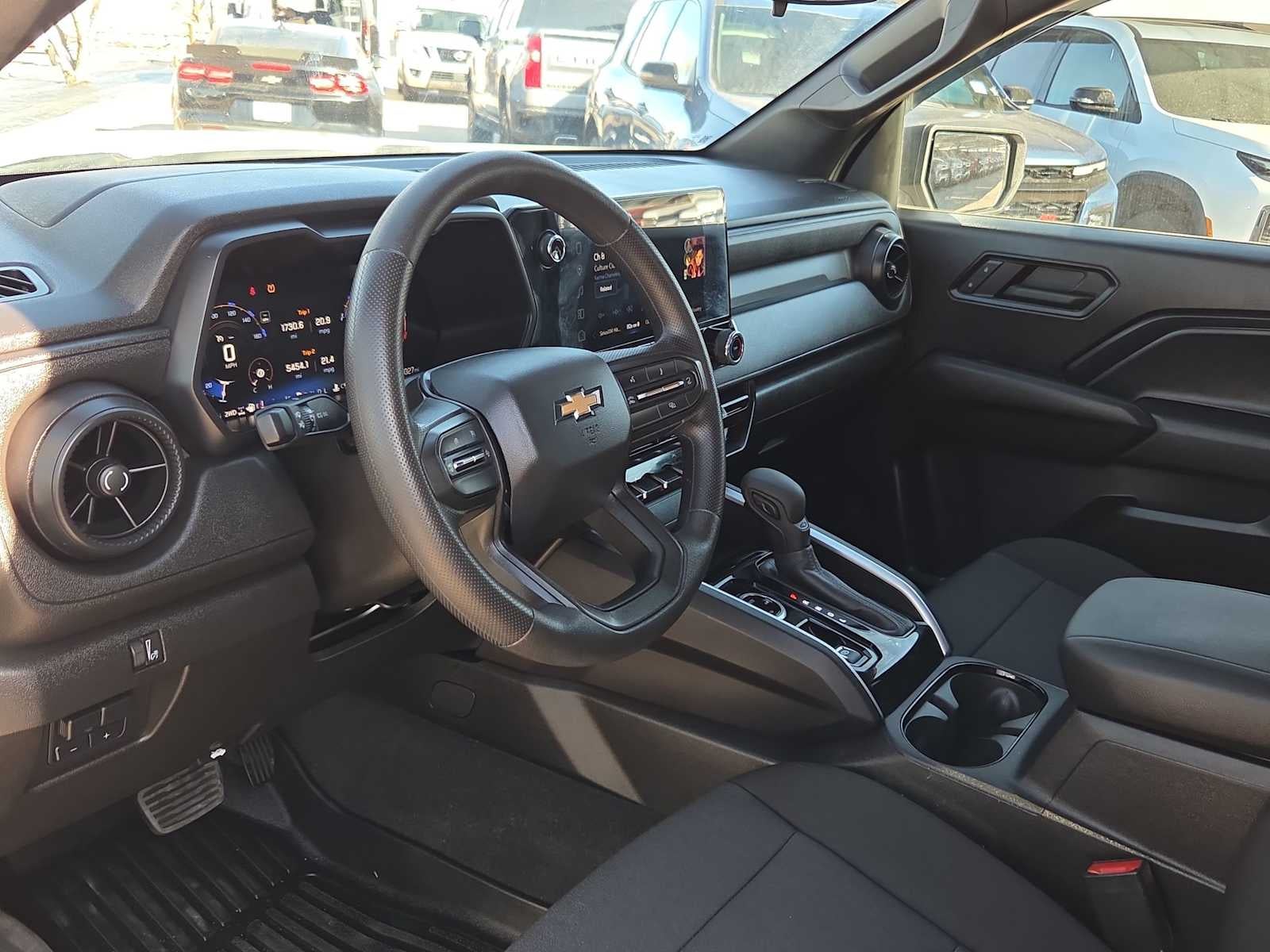 2024 Chevrolet Colorado WT