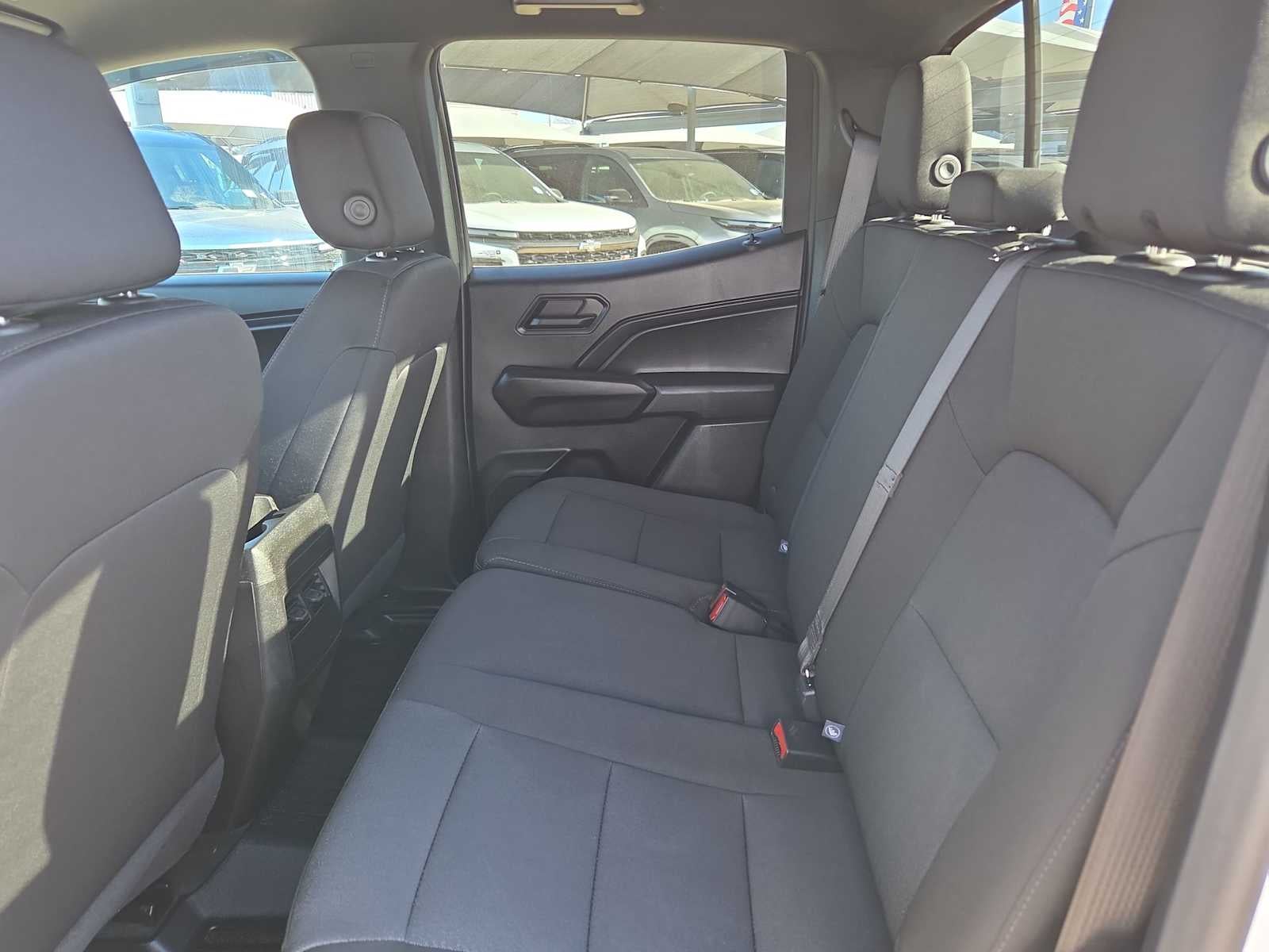 2024 Chevrolet Colorado WT