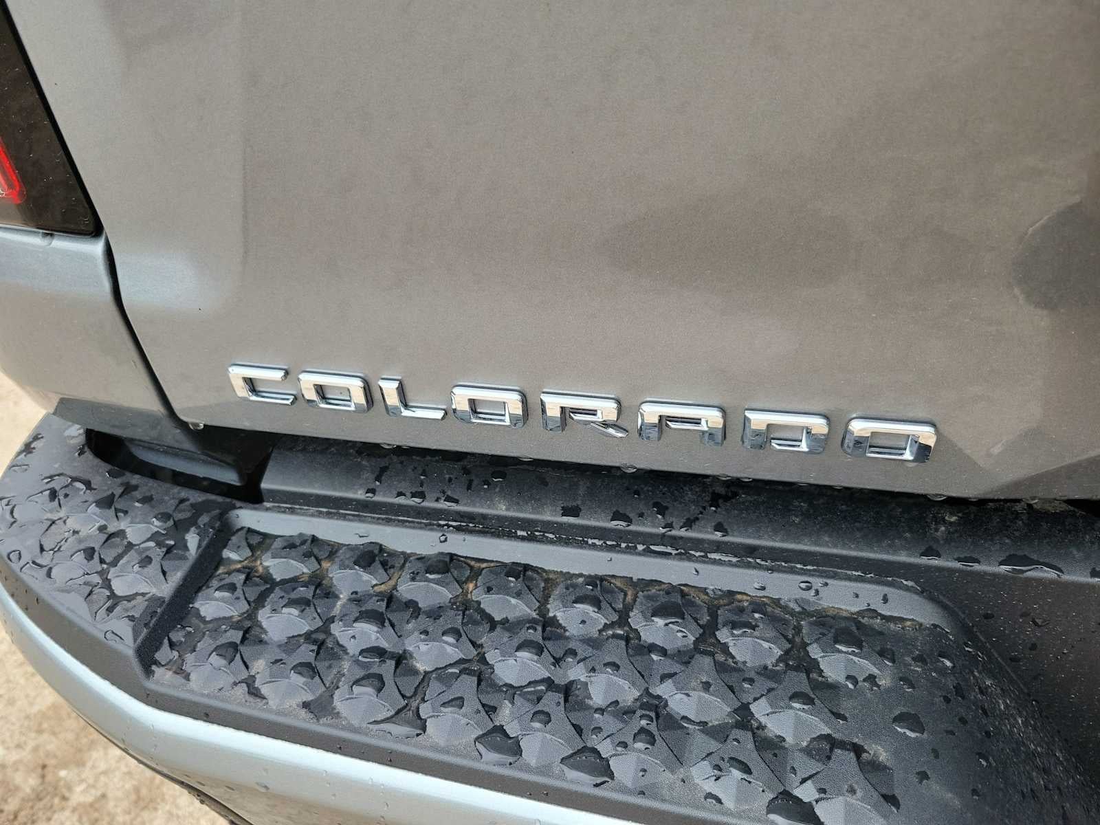 2025 Chevrolet Colorado WT/LT