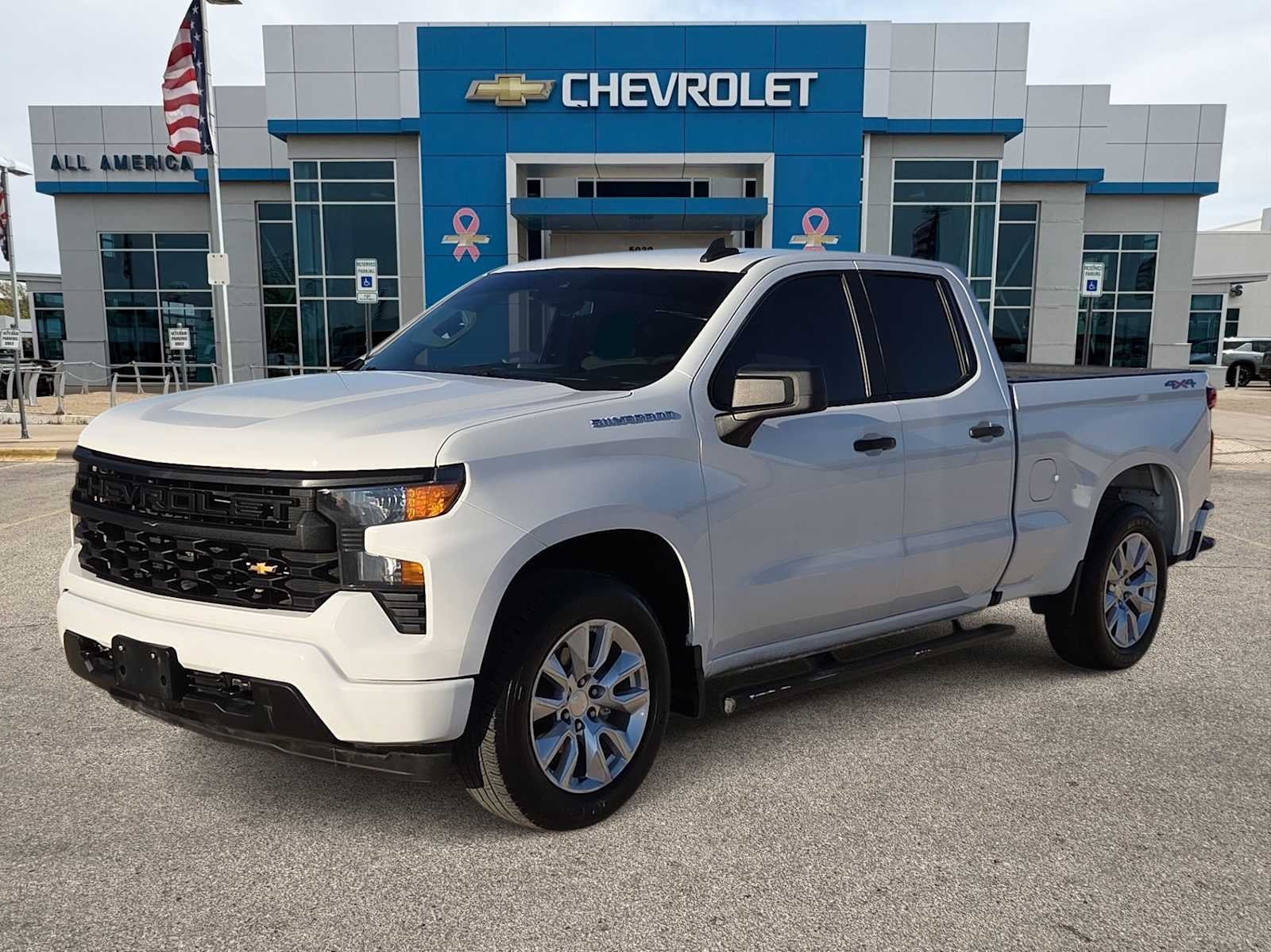 2023 Chevrolet Silverado 1500 Custom