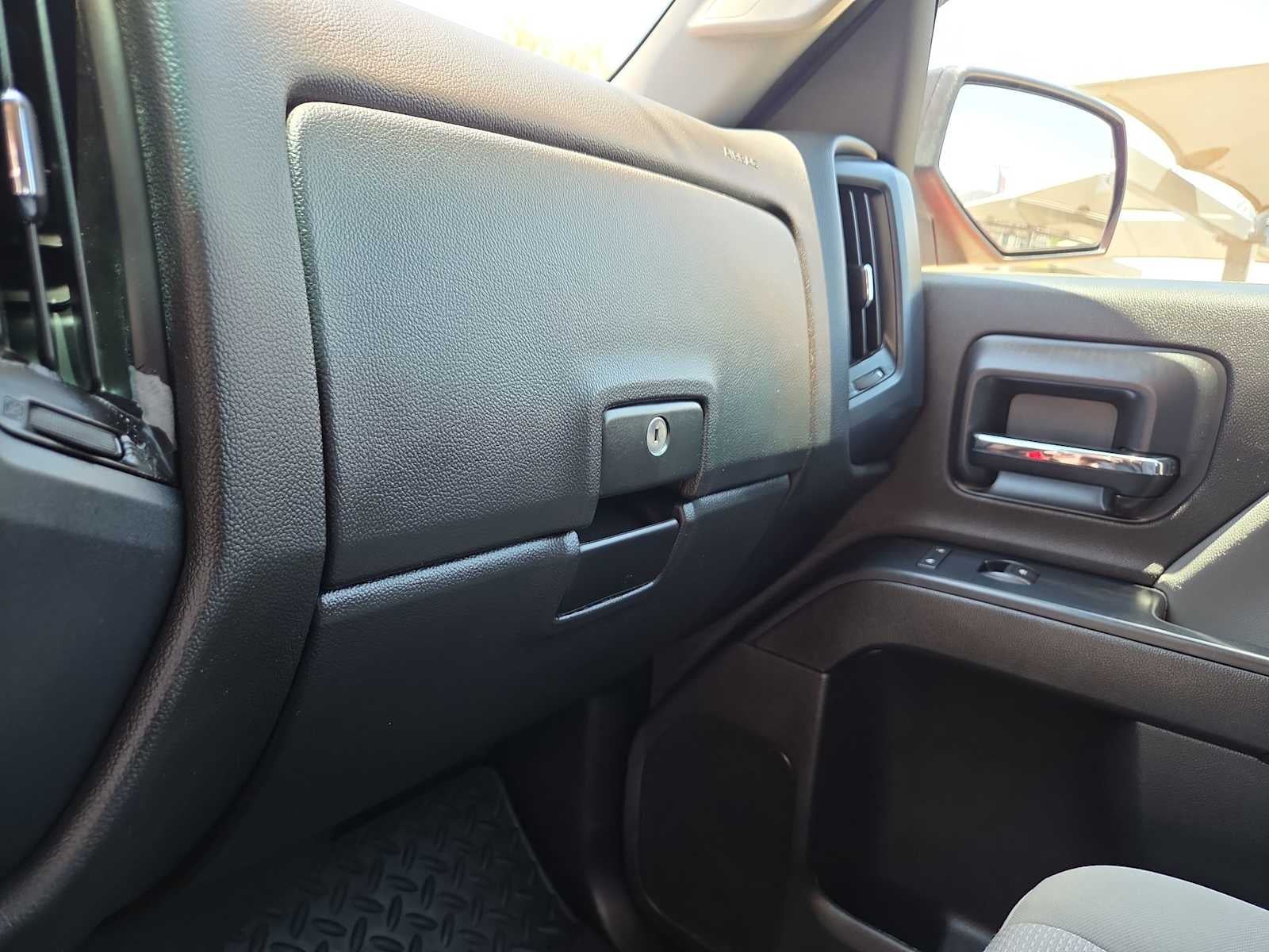 2016 Chevrolet Silverado 1500 Custom