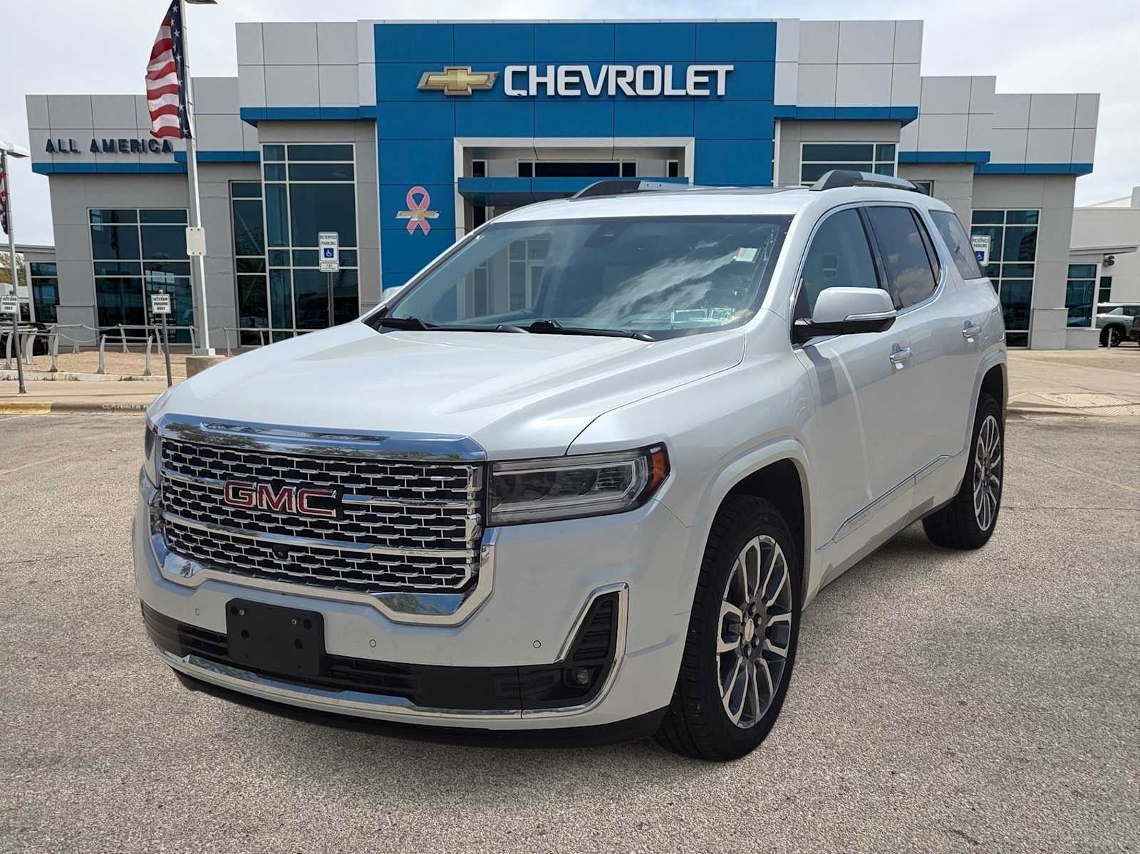 2022 GMC Acadia Denali