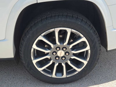 2022 GMC Acadia Denali