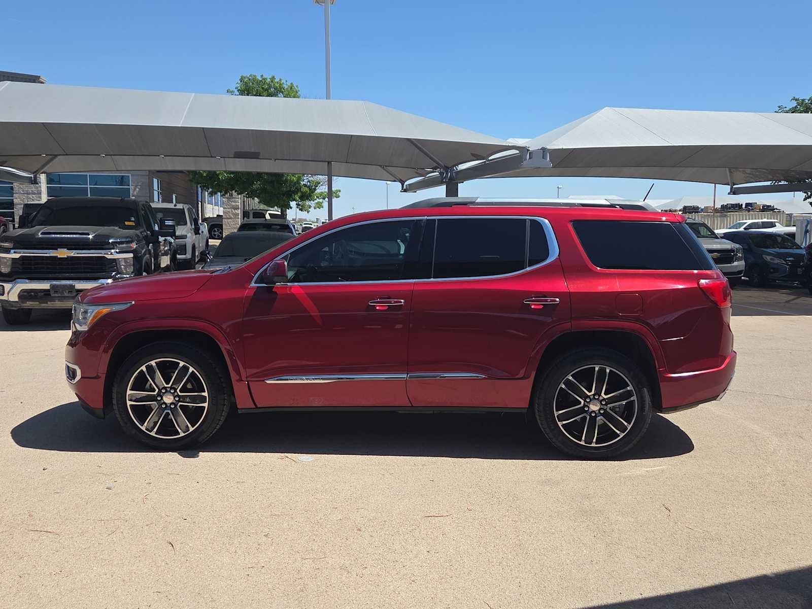 2019 GMC Acadia Denali