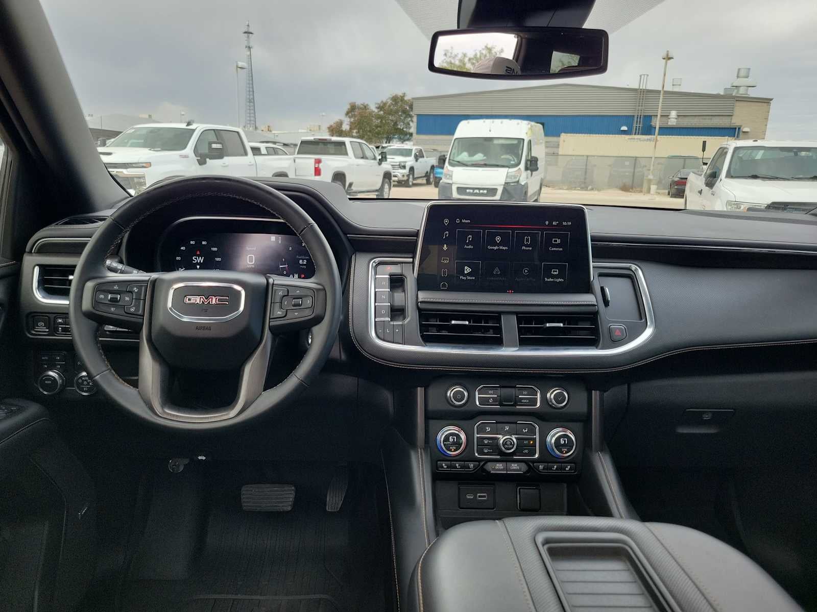 2023 GMC Yukon AT4