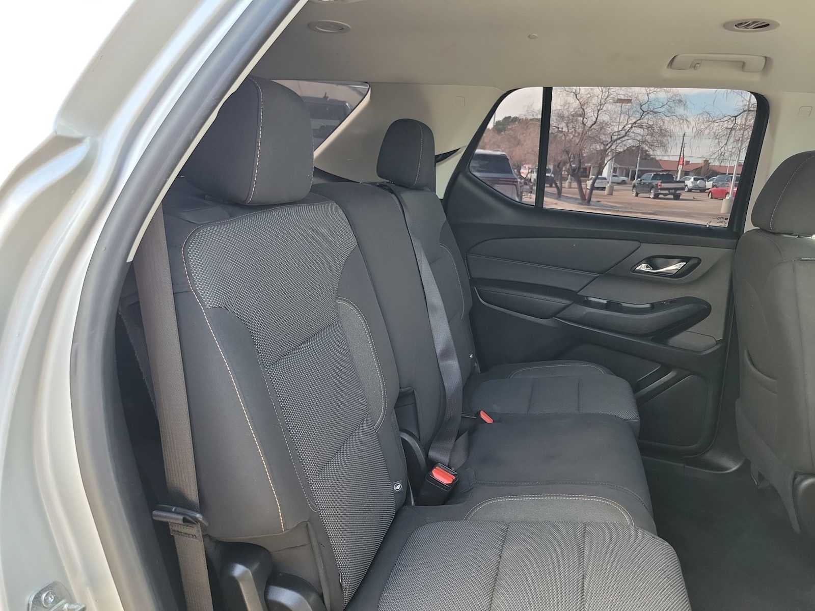 2021 Chevrolet Traverse LS