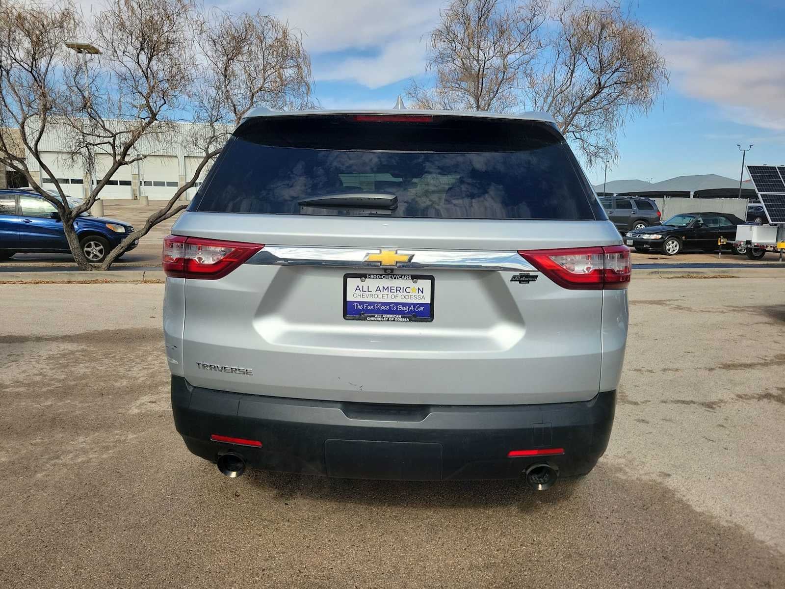 2021 Chevrolet Traverse LS