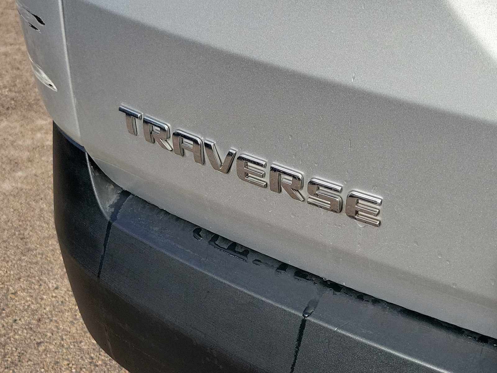 2021 Chevrolet Traverse LS