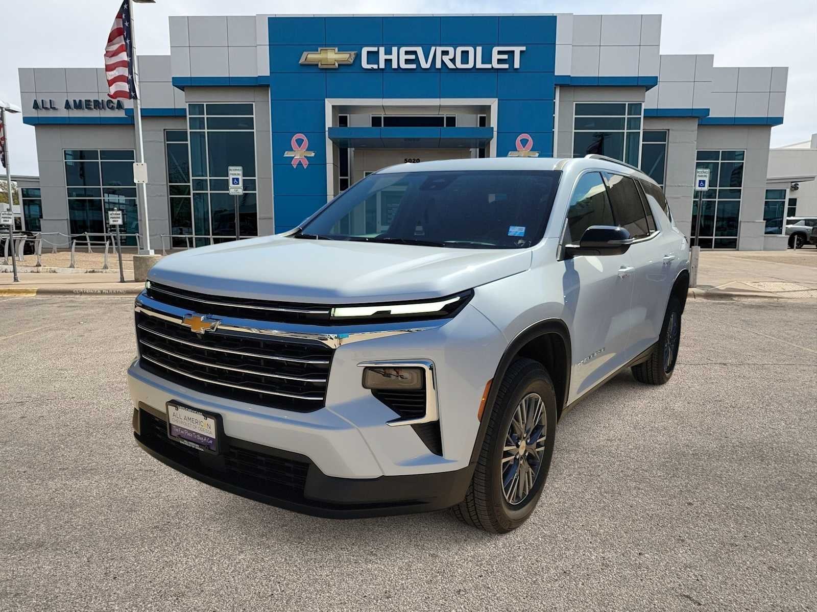 2026 Chevrolet Traverse LT