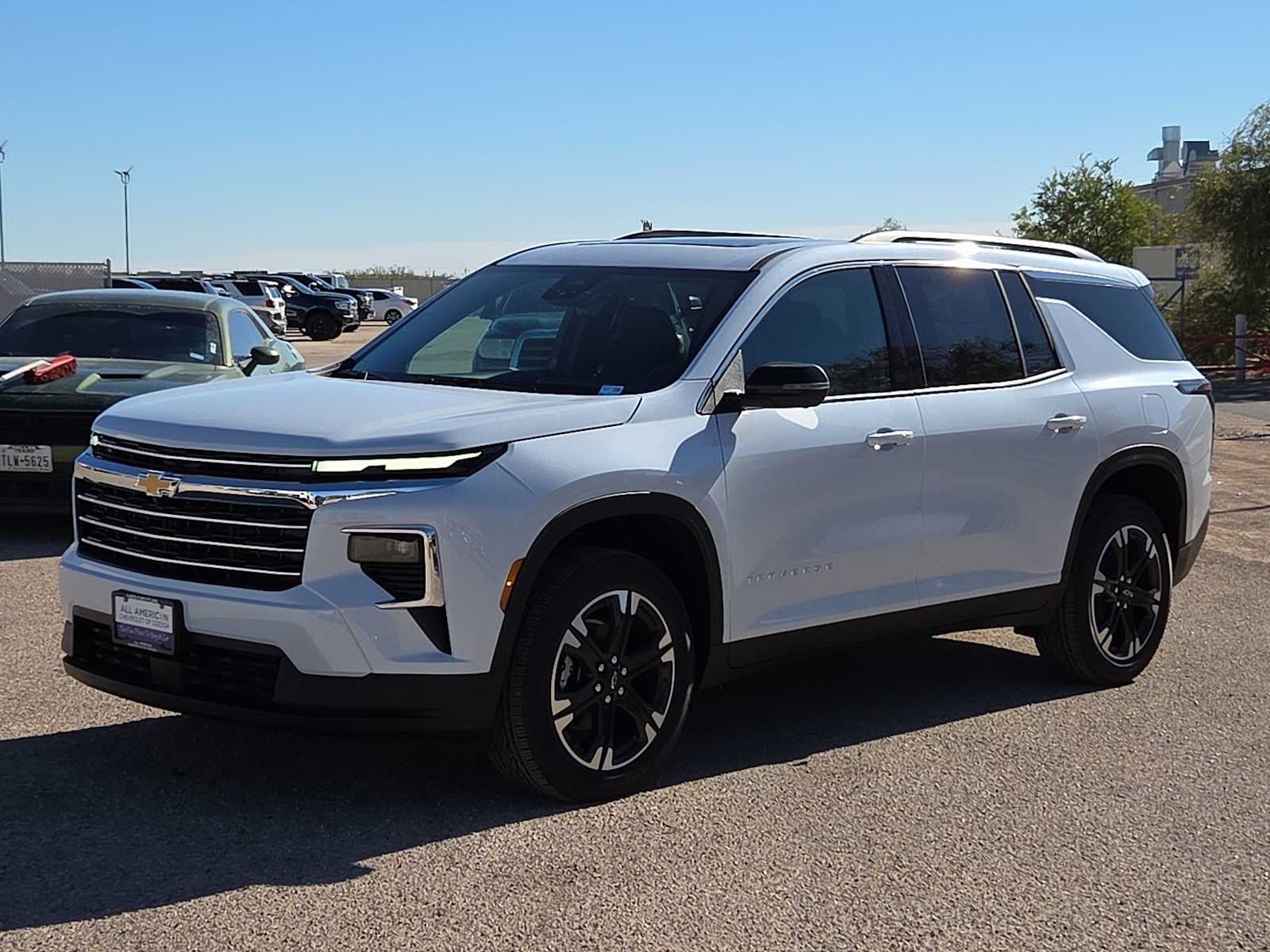 2027 Chevrolet Traverse LT