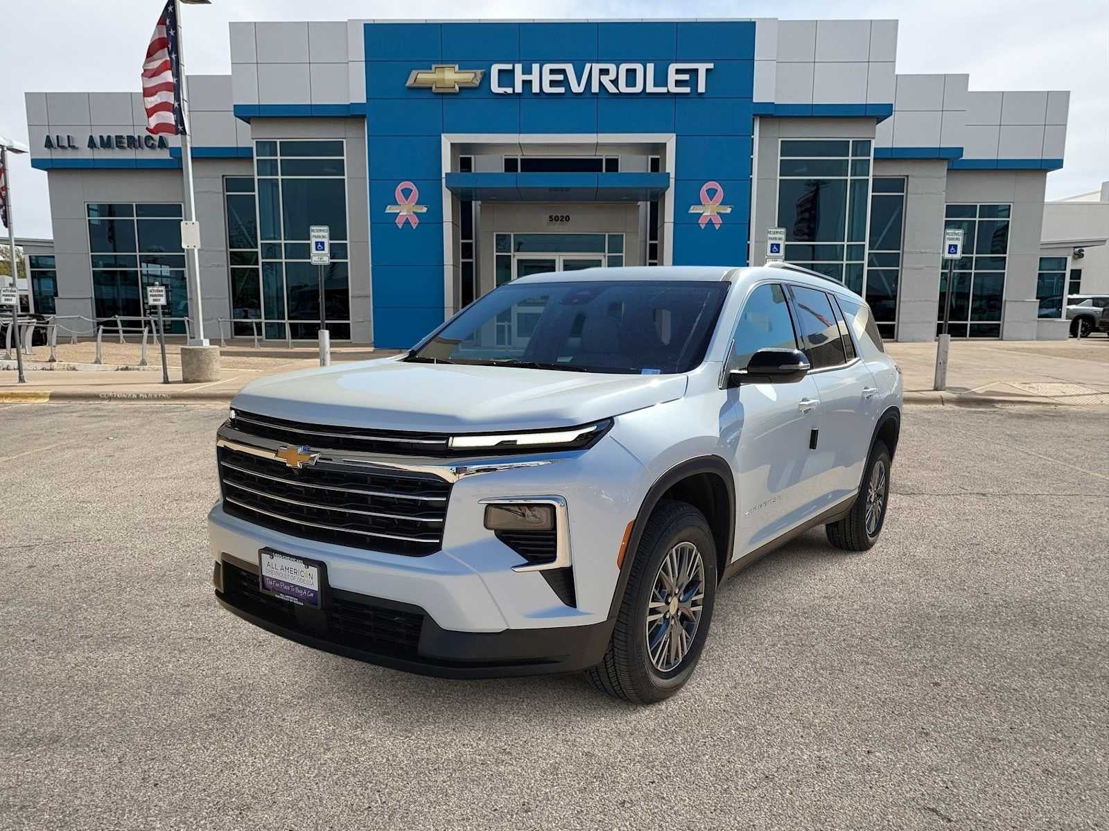 2026 Chevrolet Traverse LT