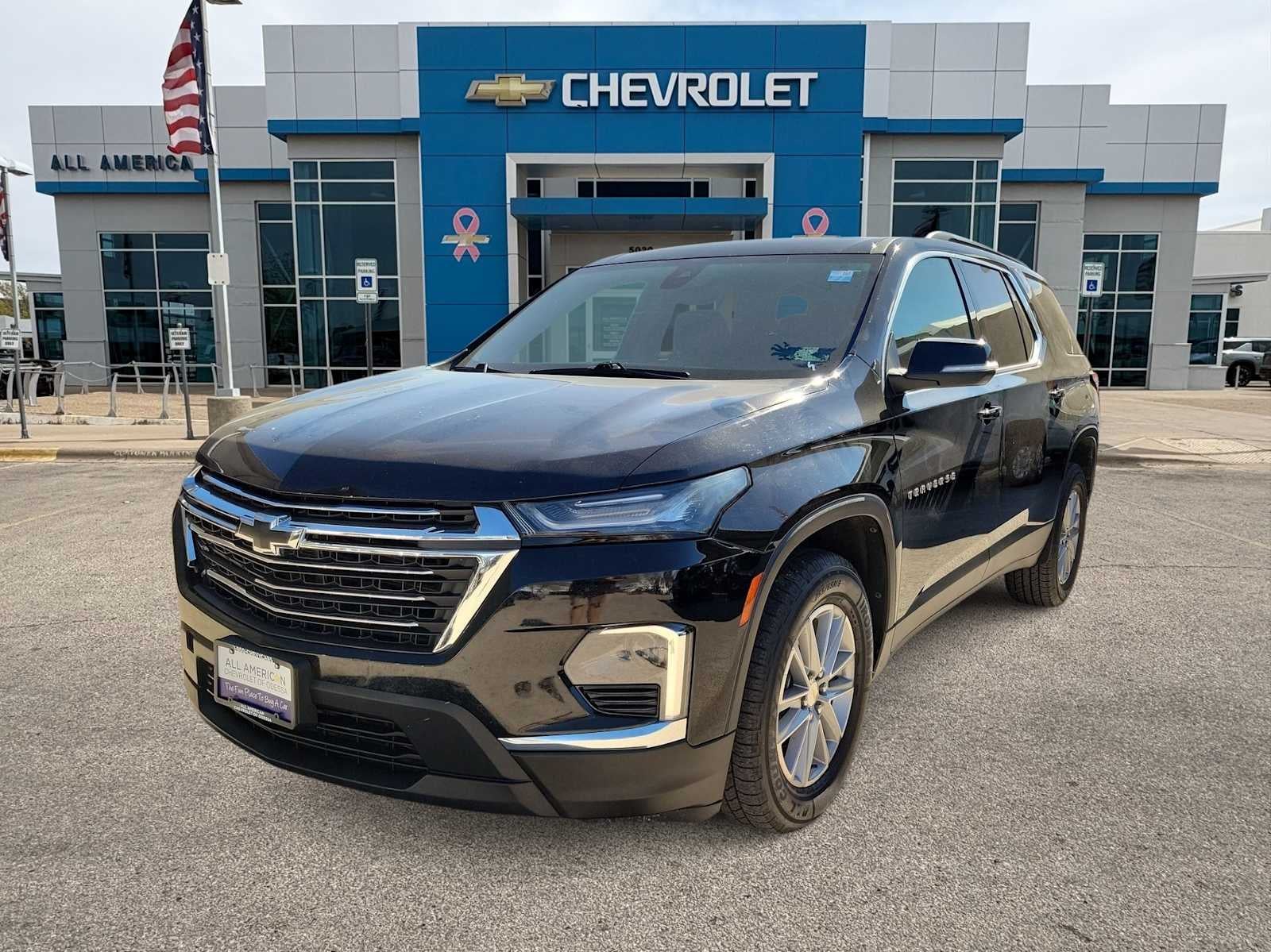 2022 Chevrolet Traverse LT Cloth