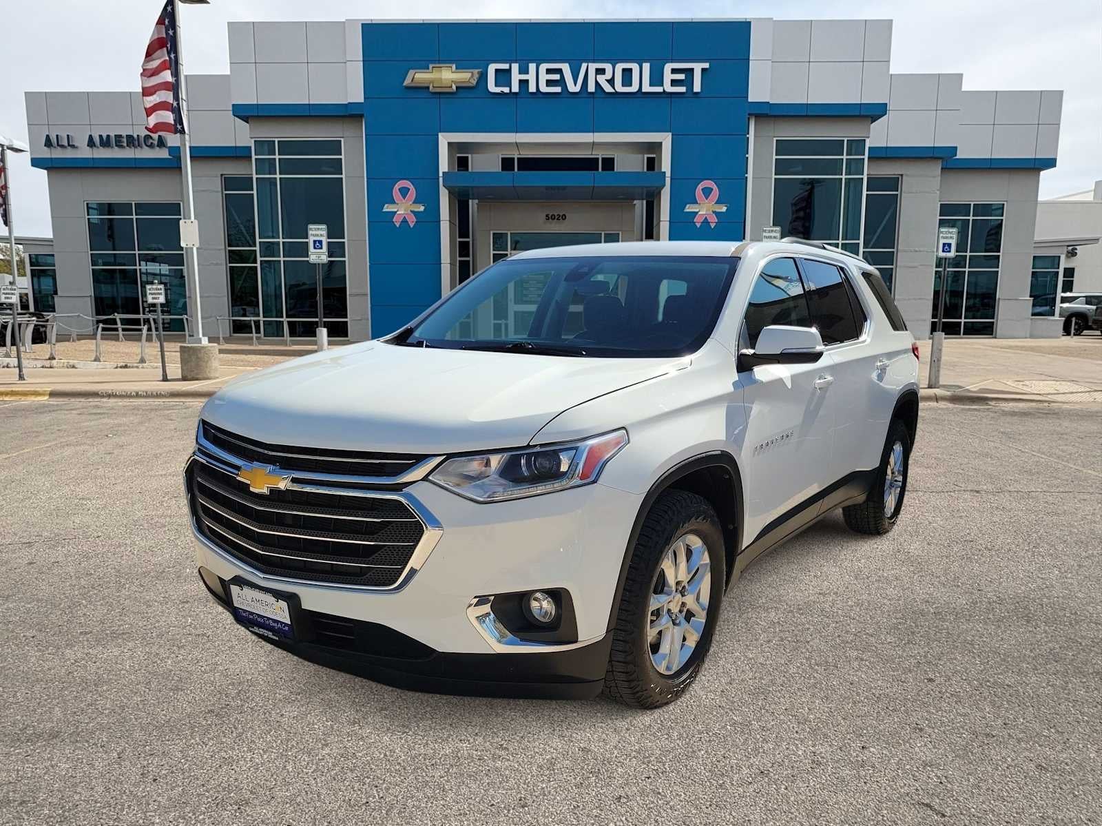 2021 Chevrolet Traverse LT Cloth