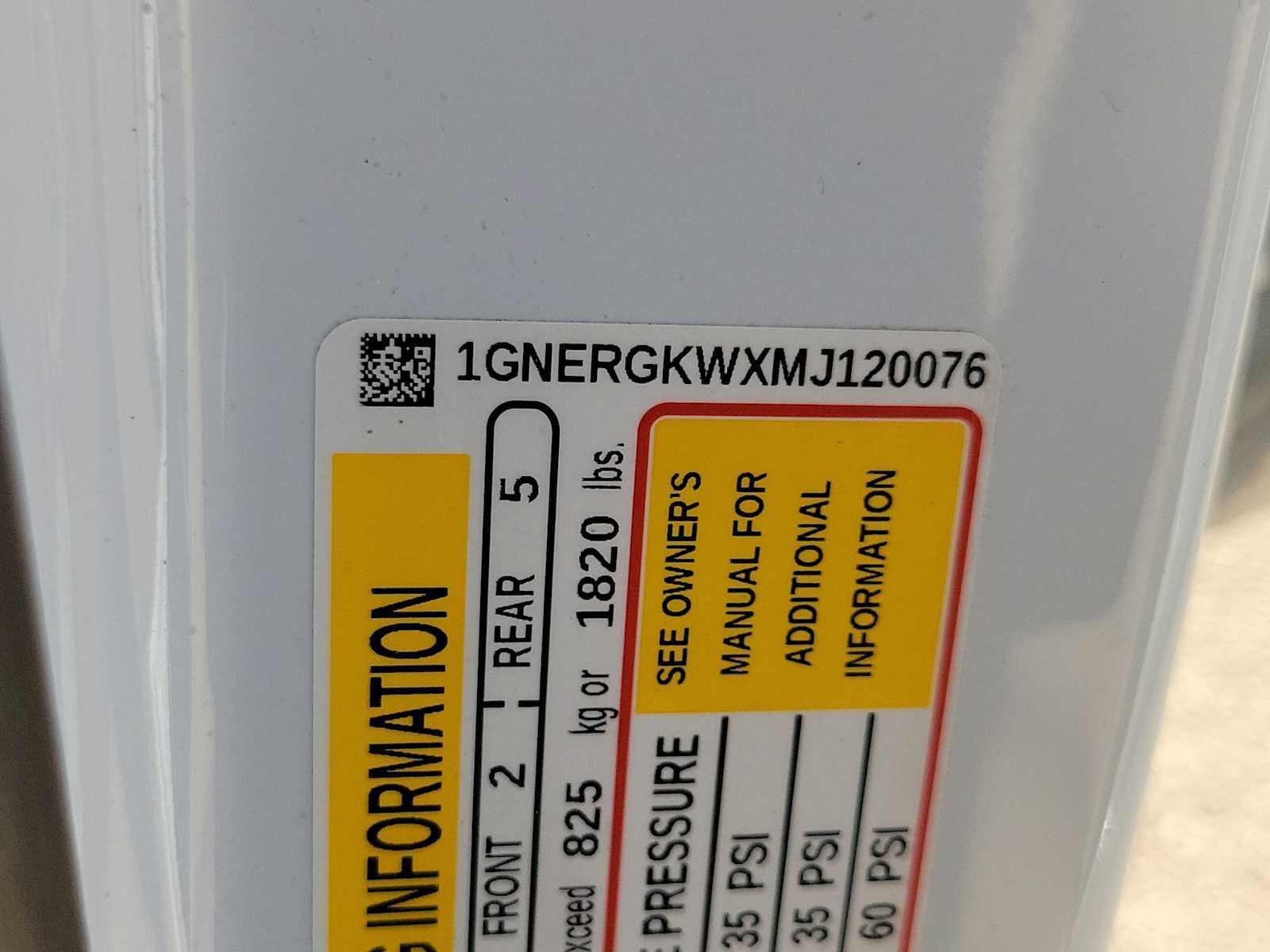 2021 Chevrolet Traverse LT Cloth