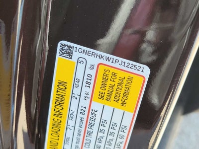 2023 Chevrolet Traverse LT Leather