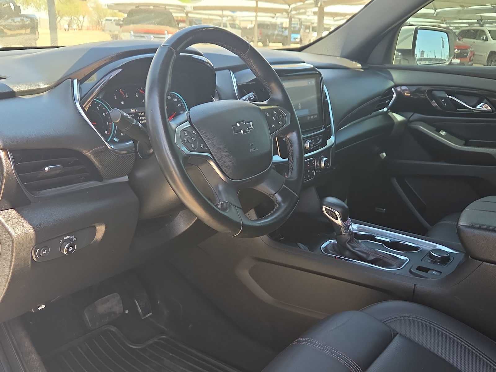 2023 Chevrolet Traverse RS