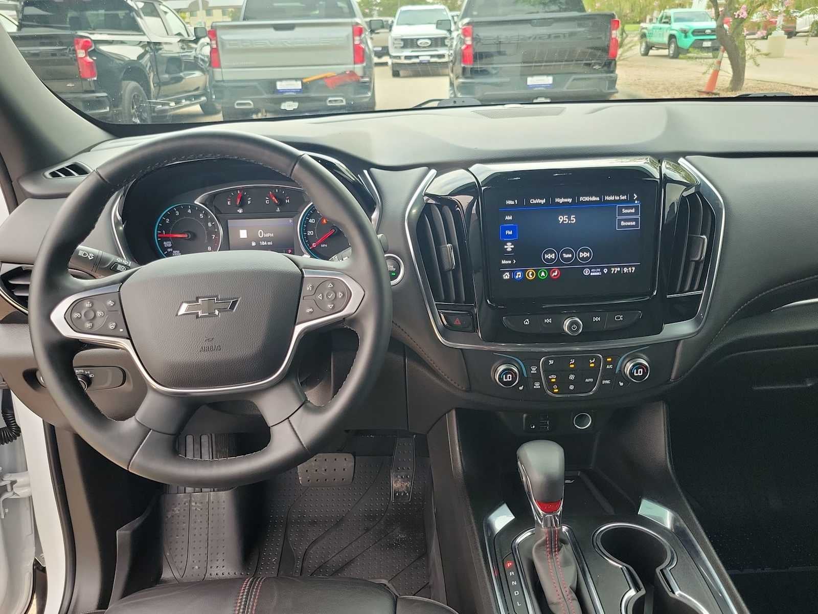 2023 Chevrolet Traverse RS