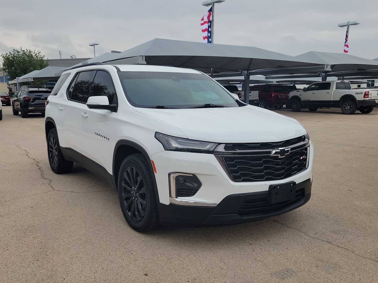 2023 Chevrolet Traverse RS